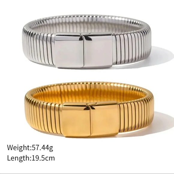 Anthropologie Stainless Steel Waterproof Tarnish Snake Chain Bracelet - Picture 7 of 13